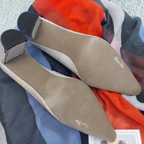 Silver Glitter Pumps - Picture 4 of 9